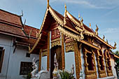 Chiang Mai - Wat Ngeun Kong, the smaller Wihan. 